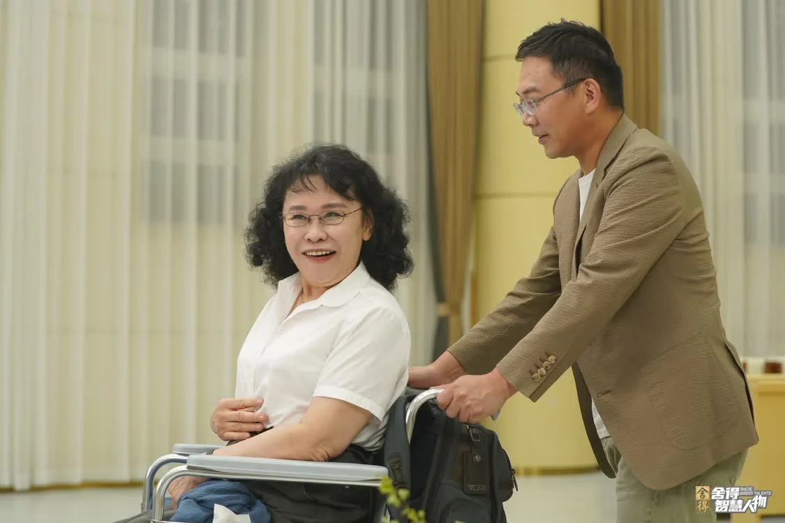 《舍得智慧人物》第六季越過(guò)山丘，于舍得之間共振時(shí)代脈搏